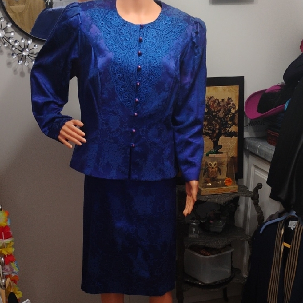 "SUNDAY SERVICE" Elegant Women's Royal Purple Skirt Set